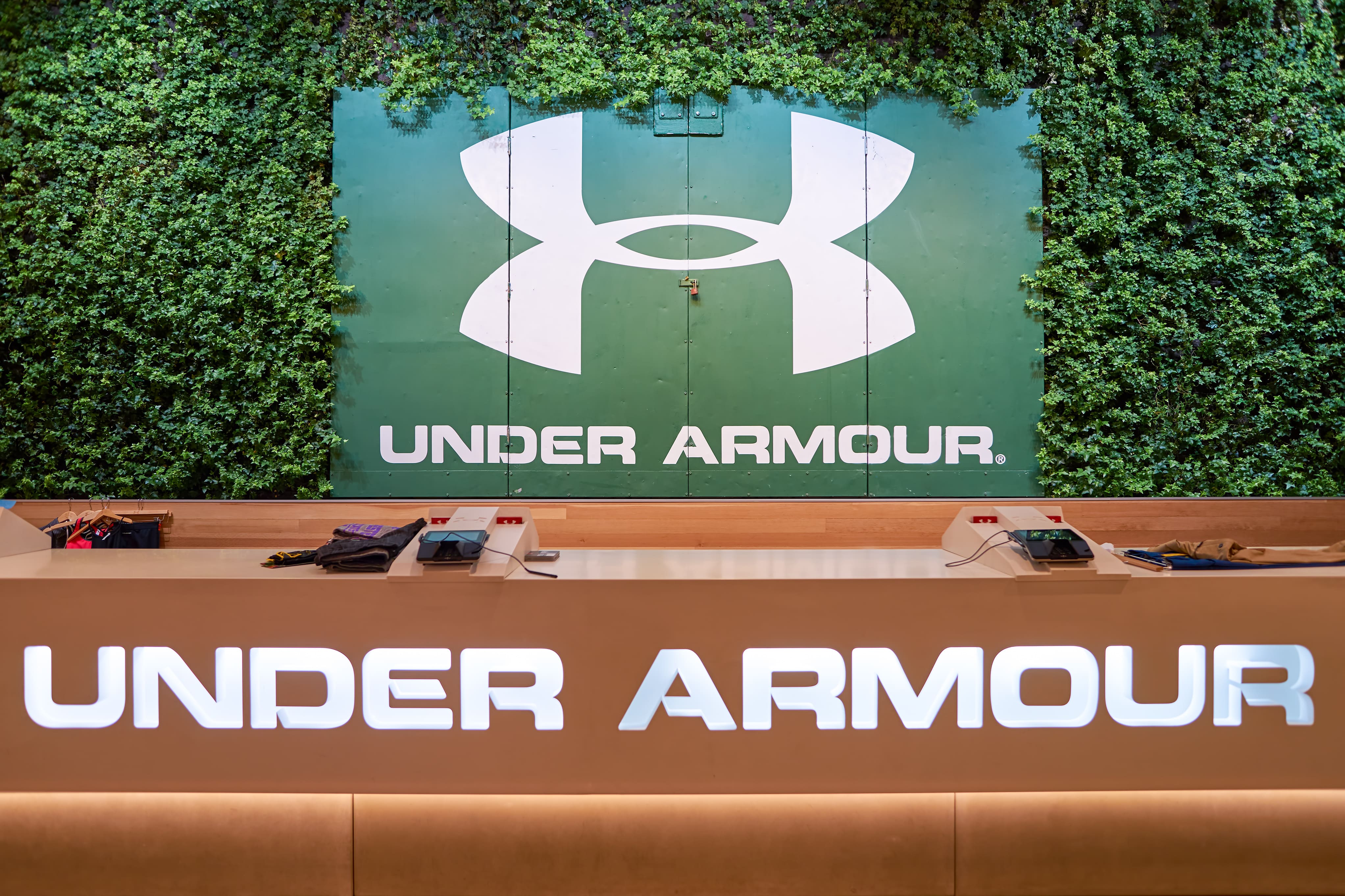 【美股新聞】Under Armour重組計劃 調整核心策略應對銷售下滑