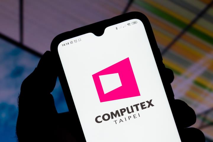 【美股新聞】Computex 2024 第一天精華回顧，Nvidia推出了Copilot+