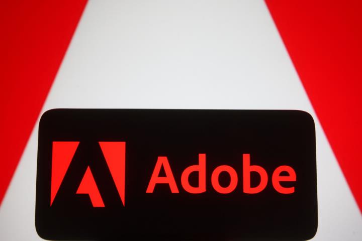 【美股新聞】Adobe股價跳漲17％ 因財報表現優異並上調全年指引