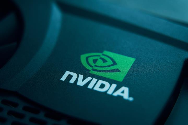【美股新聞】Nvidia推出H200:最新高端晶片助力人工智慧模型培訓