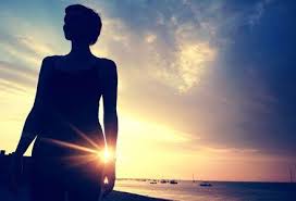 沒想到 投資 靠「三心二意」，月入100K 輕而易舉！