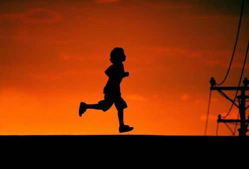 《18件必後悔的事情》據說長大後的人才懂...看完眼眶濕濕的