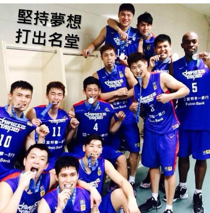 從排球專長生成為一名職業籃球員，79年次的陳孝榮，展現「堅持夢想」的爆發力!