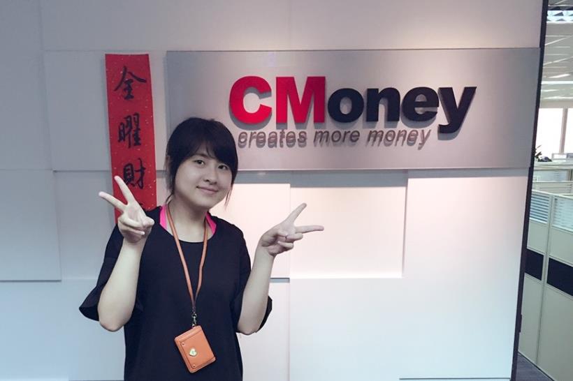 我想賭一把！碩士畢業的她 竟然笑著說 :  