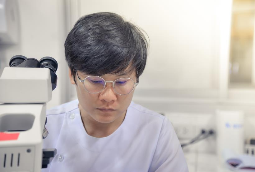 8 天大賺 108 ％！藥劑師阿睿：「投資 10 年終於領悟，選股其實要看這 2 條