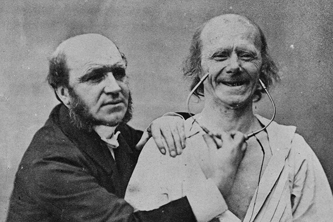 《怪咖心理學》占星師、投資專家、四歲女童,誰能在投資市場獲勝....