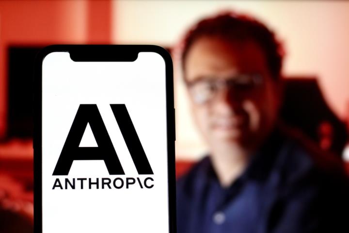 【美股新聞】Anthropic CEO：AI模組訓練成本上看千億美元！