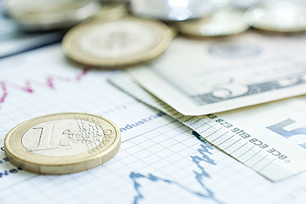 外幣定存和外匯投資不會選好頭痛？這樣對比來看看！選出到底哪個產品適合你