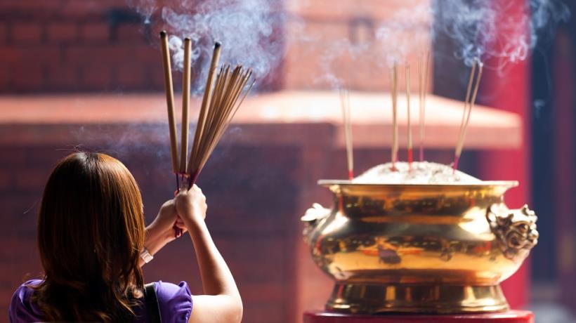 「你拜對了嗎？」 求神問卜找工作，拜對「好神」，才會自助天助，神佛相挺！