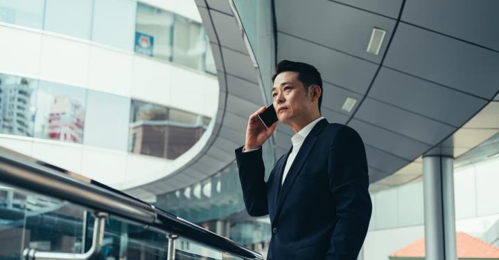市值型 ETF 複利效果大勝高股息，下半年 AI 趨勢股該買哪一檔？