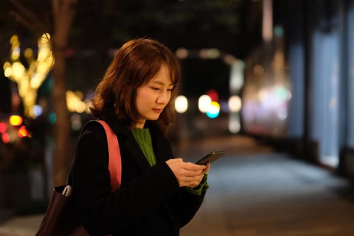28 歲北漂族扛車貸、房租...怎麼存錢？黑媽幫新手改造財務規劃！