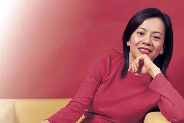 「有時，你要主動舉手。」鄒開蓮放棄完美履歷 做沒接觸的「這個」，竟讓台灣女性站上國際舞台，發光發熱！