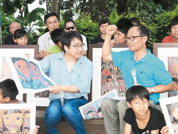 吳鴻滄，從6000人大學校名師，卻因為一部電影，自願調職到偏鄉！現在，每個上過他課的人，都愛死他了!