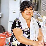 鄭禮通，雙手截肢沒工作，想自殺卻為妻女，勇敢活下去！現在看過他做事的人 都覺得他是史上最強的...