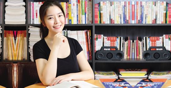 眼淚流乾 仍不忘買房買車的夢，出去闖！27 歲艾兒莎年薪翻 7 倍