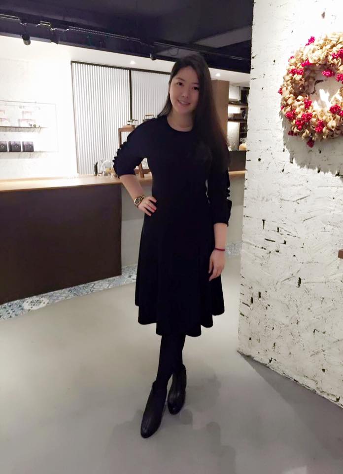 眼淚流乾 仍不忘買房買車的夢，出去闖！27 歲艾兒莎年薪翻 7 倍