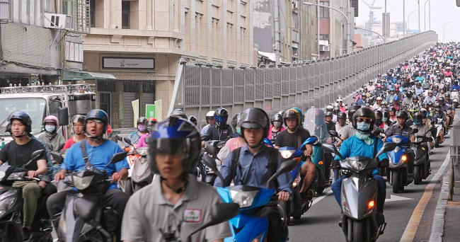上班塞車