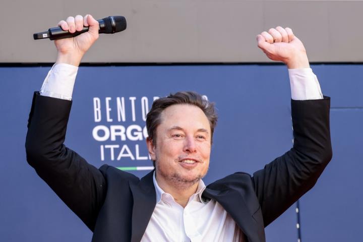 【美股焦點】川普當選僅一步之遙，特斯拉夜盤飆逾11％！