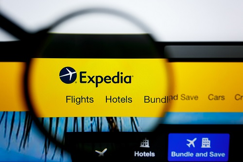 【美股新聞】Expedia 總預訂量不如預期，盤中一度暴跌 15％！