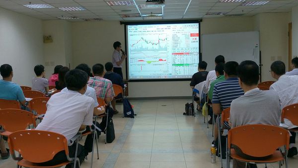 描述: https://fsv.cmoney.tw/cmstatic/notes/content/471936/20160907133726947_XL.jpg