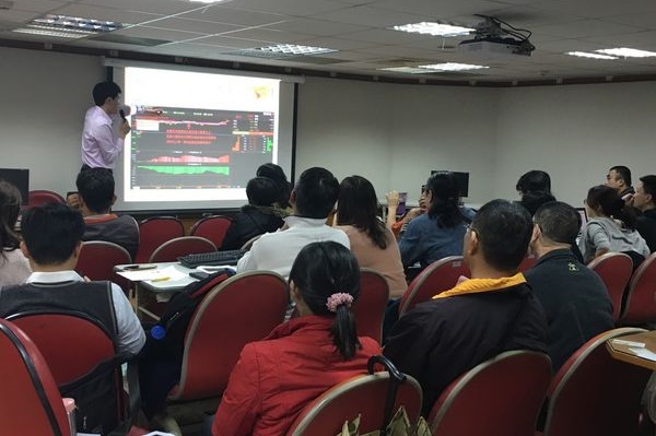 描述: https://fsv.cmoney.tw/cmstatic/notes/content/471936/20160907133919447_XL.jpg