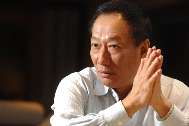 郭台銘：「沒有不景氣！只有不爭氣」...看鴻海十年營收，百倍成長如何【創兆奇蹟】