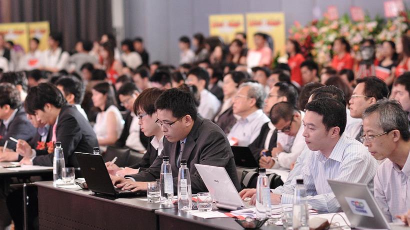 聯亞 (3081) 法說會 成 法會，投資人慘賠！但有位「消息哥」竟提前出貨，反過來大賺一筆 ...