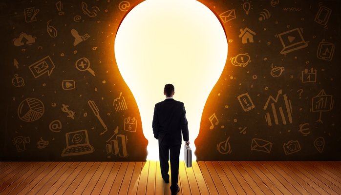 一回頭,人生竟然過了大半!如果人生可以重來...我想回到20歲告訴自己這 4 件事,你呢?