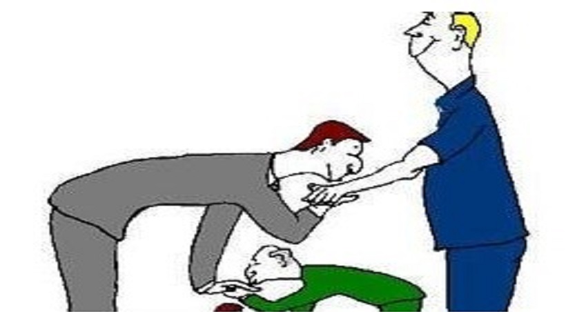 「耍心機」才能升遷？老闆不說的「 5 大職場潛規則」，讓你不用拍馬屁，也能贏得職場好人緣！