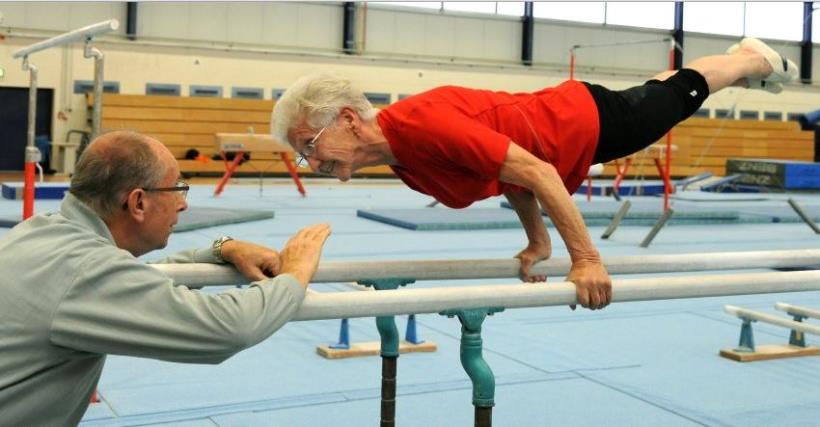 「到死都要運動！」90歲超狂體操阿嬤，用行動告訴你：年齡不是限制，你也可以永保青春！
