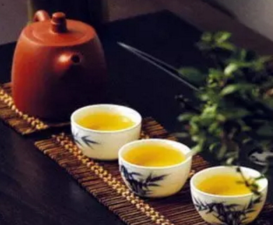 茶垢有毒?卻用來養紫砂壺,真相竟然是………