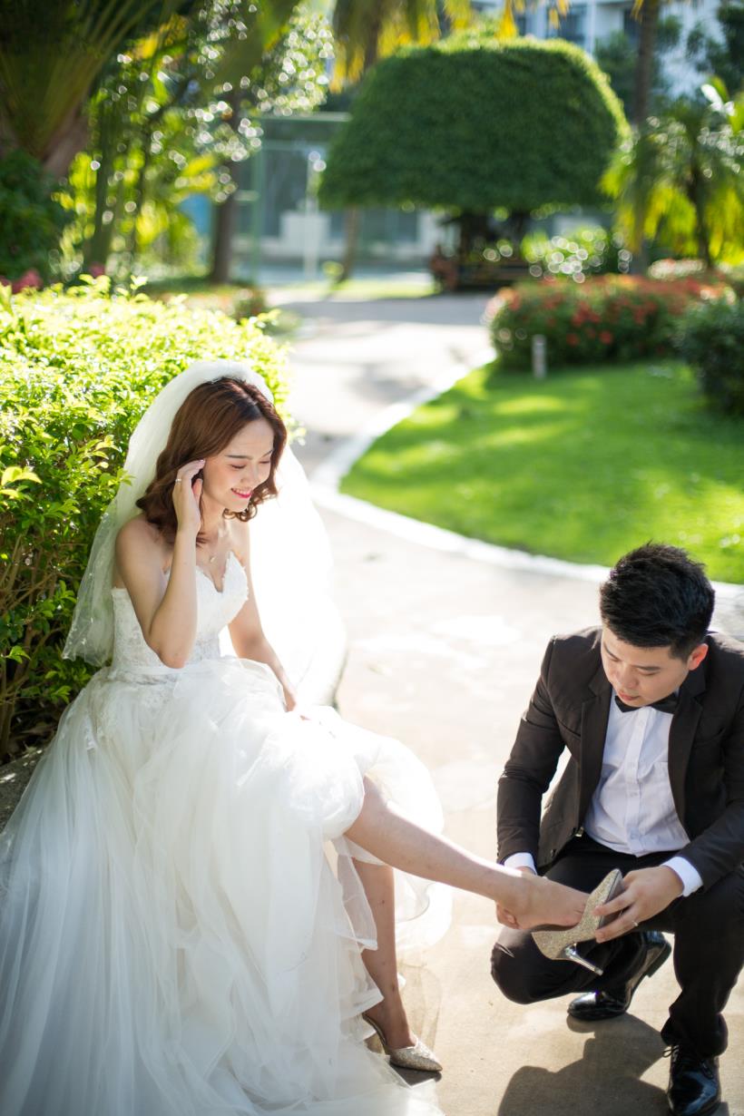 優質的服務、超值的選擇！我們捨棄墾丁到三亞拍了超美婚紗~