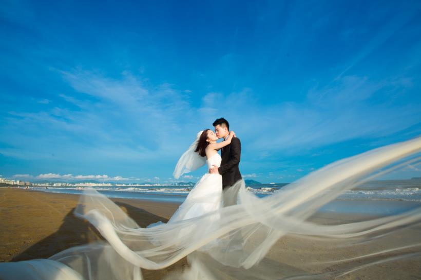 優質的服務、超值的選擇！我們捨棄墾丁到三亞拍了超美婚紗~