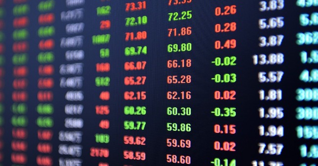台股強彈，包辦前 5 名漲幅：5 大新掛牌 ETF 狂吸資金！