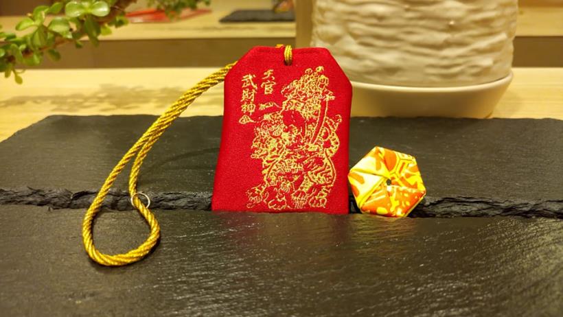 【開箱】花 1,888元買福袋,拿到價值10,718元商品!網友直呼:買到真的賺到~