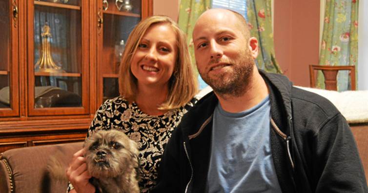 Finney被海中的生物襲擊，疼痛讓他徹夜難眠..但在看完醫生後，他卻反過來向「牠」說謝謝！Why?