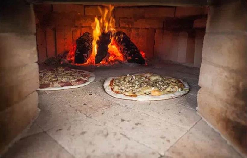 工研院博士陳光中,他放棄穩定、優渥的工作,用科技結合傳統,做到「這件事」,締造披薩界的神話!