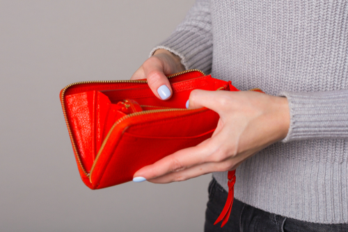 紅色錢包守不住財！？ 4 種招財的錢包顏色，選錯窮一輩子...