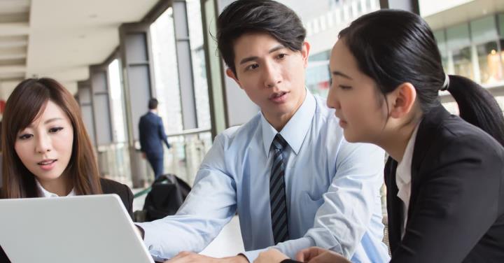 在職場上、生活中，懂得「表演」，才能勝出！