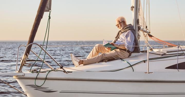 知名作家FIRE 20年 用寫作、旅行填滿生活 卻罹患憂鬱症 驚覺退休後不能忽略「這件事」