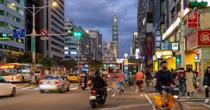 台灣晚上