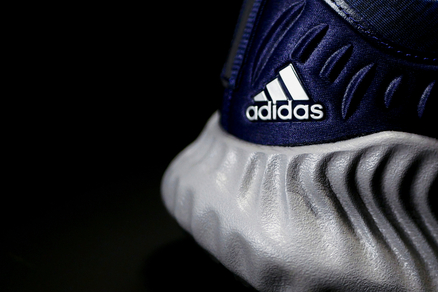 【美股新聞】報導稱 Adidas 員工提升對 Ye 多年來行為的擔憂