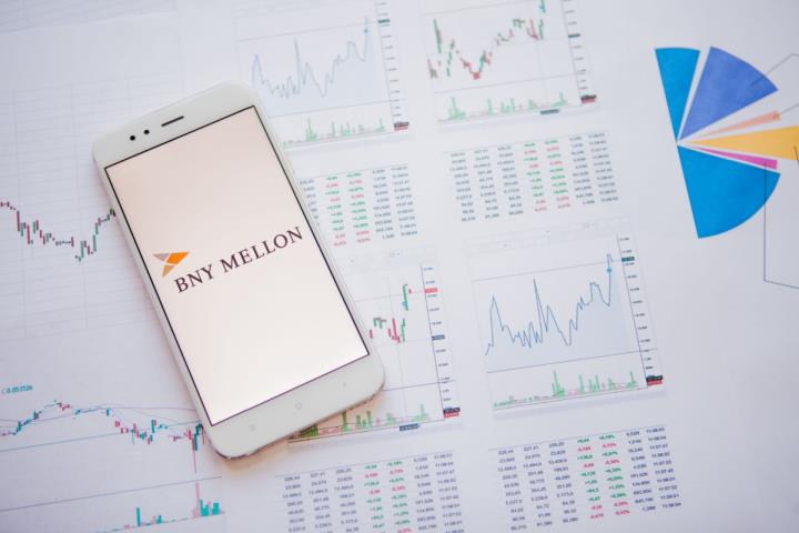 【美股新聞】紐約梅隆銀行授予員工股票作為禮物 