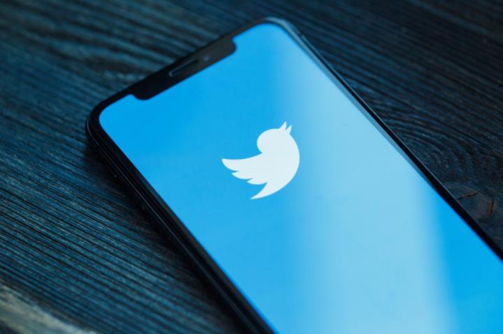 【美股新聞】Twitter 正在拍賣其舊金山總部的濃縮咖啡機和酒櫃